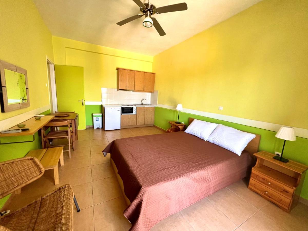 Grand Apartments Nea Koroni Экстерьер фото